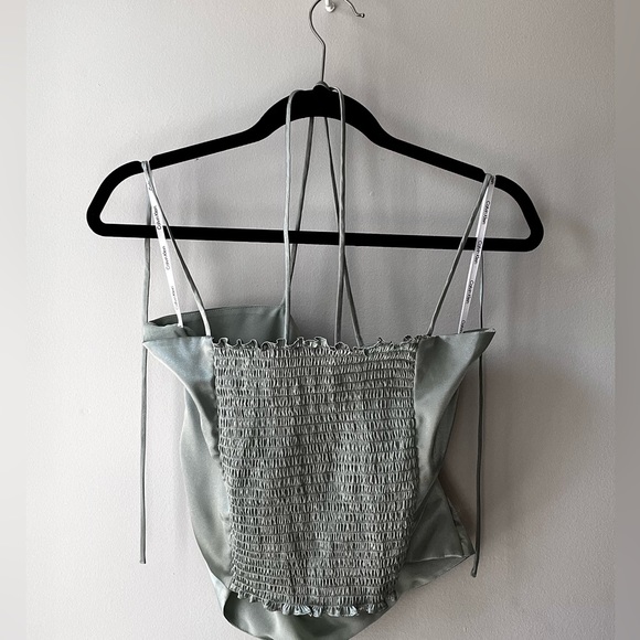 Beautiful sage green Calvin Klein silk top with strings - Picture 4 of 7